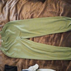 𝅺Bundle of 2 CYiNu S Sweatpants